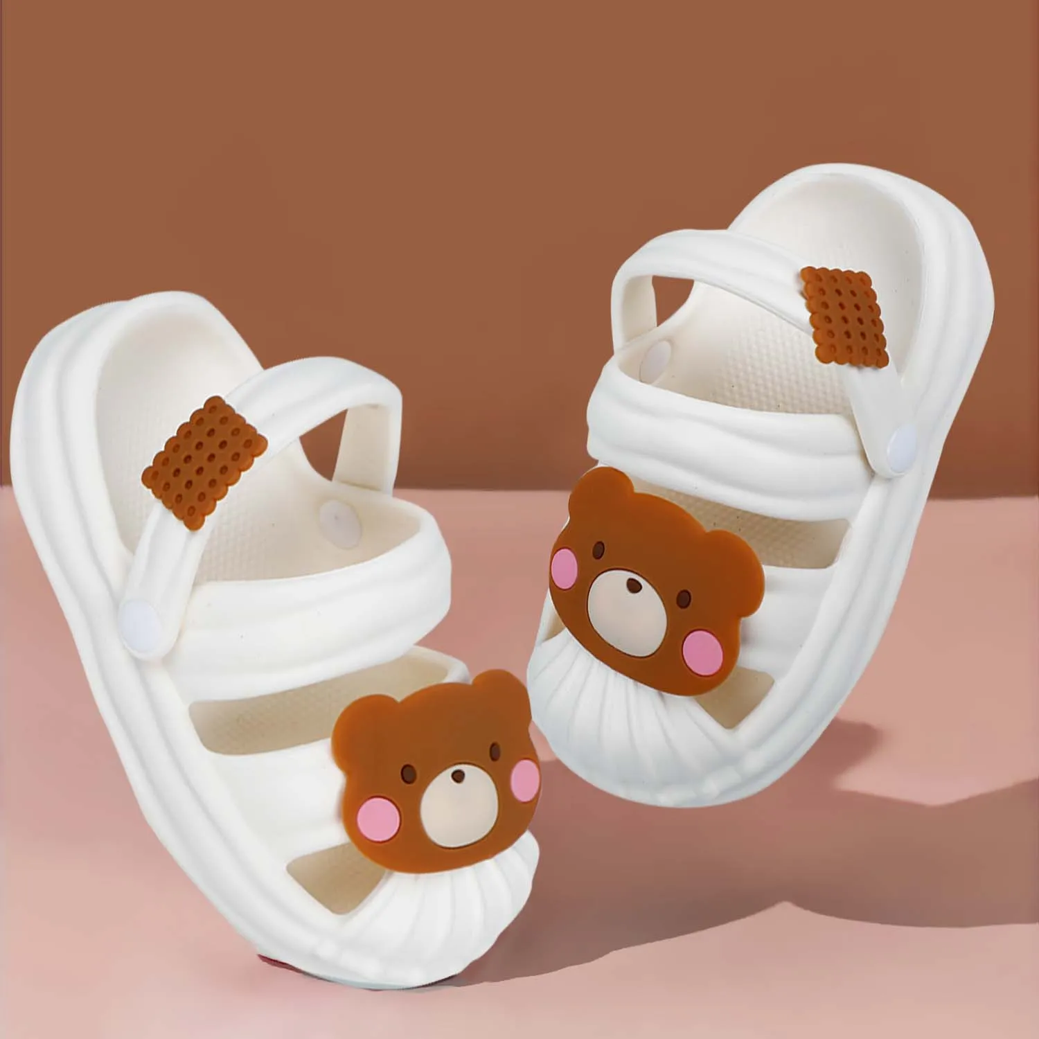 Baby Moo Teddy Bear Applique Waterproof Anti-Skid Sling Back Clogs - White