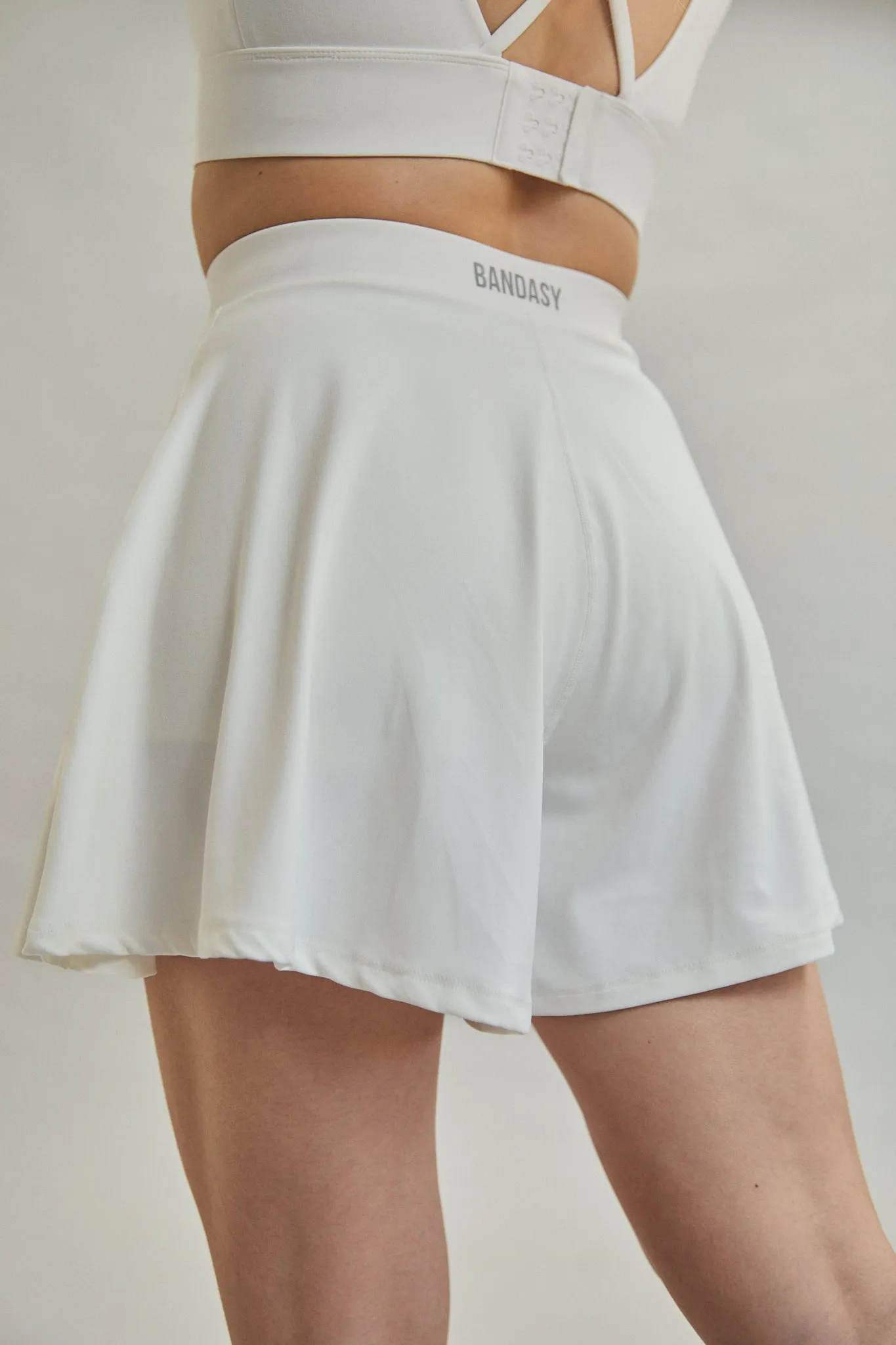 DONNA SHORTS WHITE