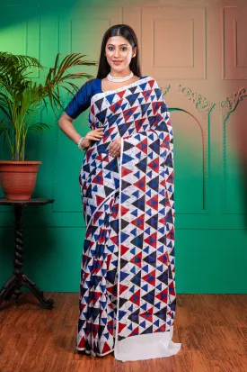 Women Blue Pure Bagru Malmal Cotton Saree With Red And Blue Triangular Motifs